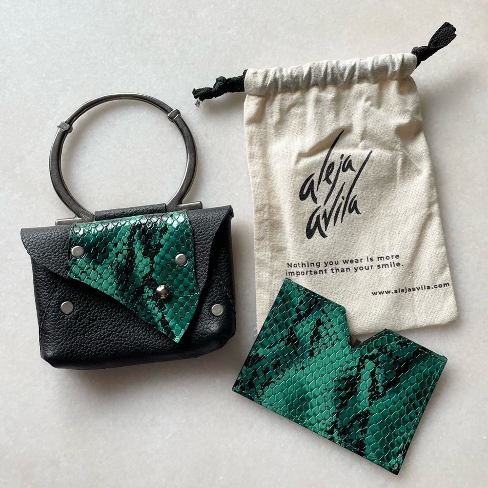Aleja Avila Handmade Leather mini bag with card holder